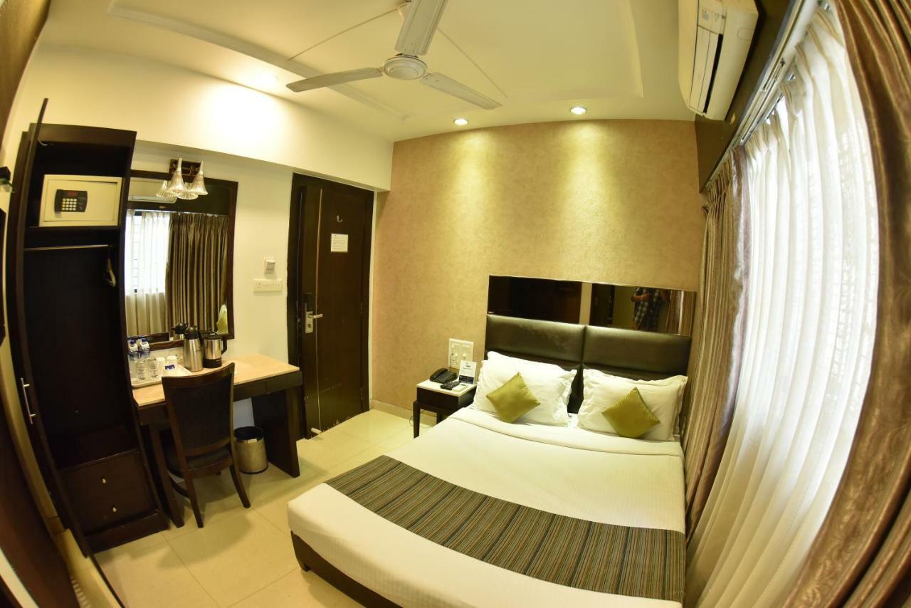 Hotel Manama Bombay Exterior foto